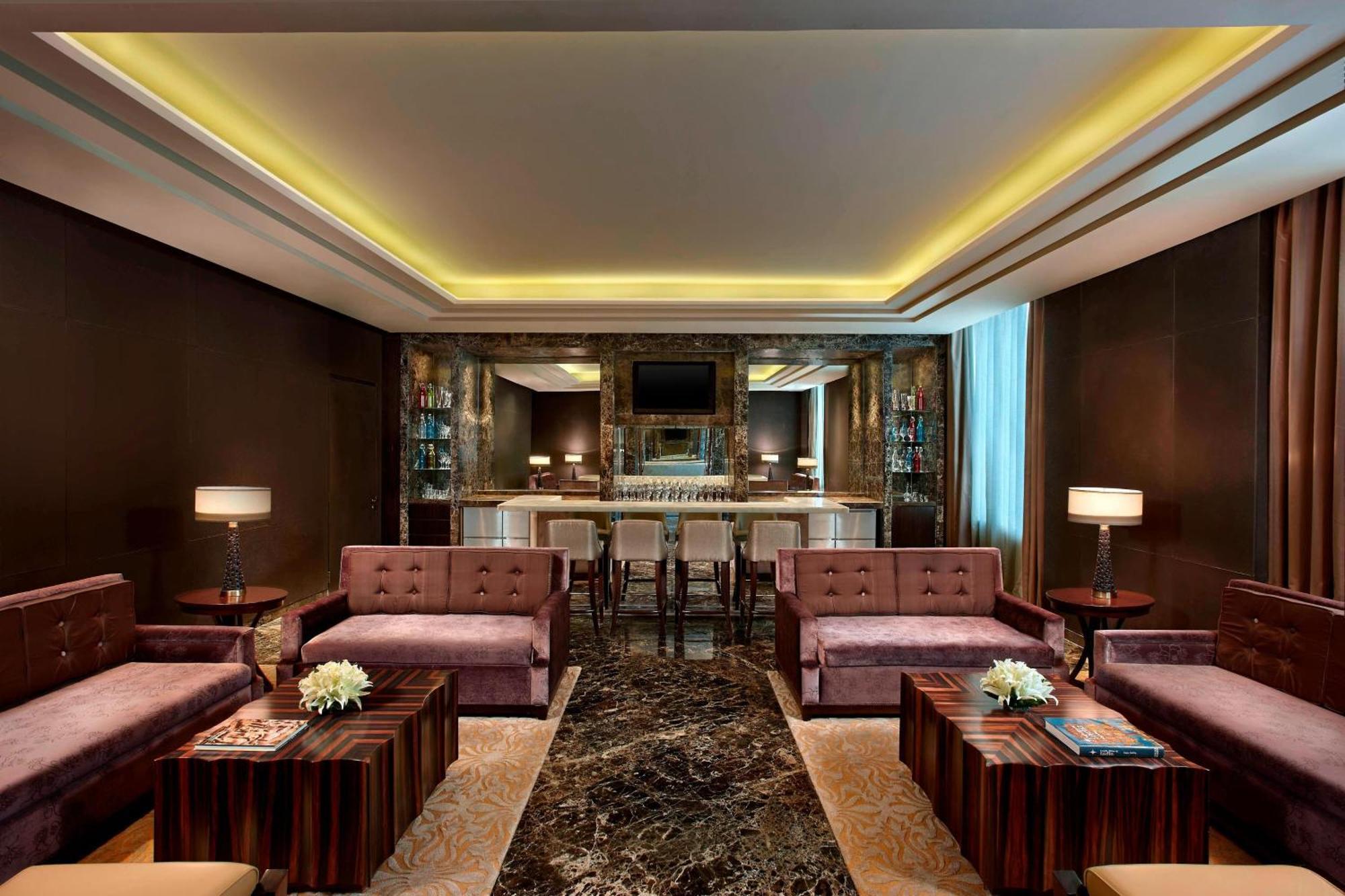 Itc Grand Chola, A Luxury Collection Hotel, Chennai Esterno foto The lounge at the airport