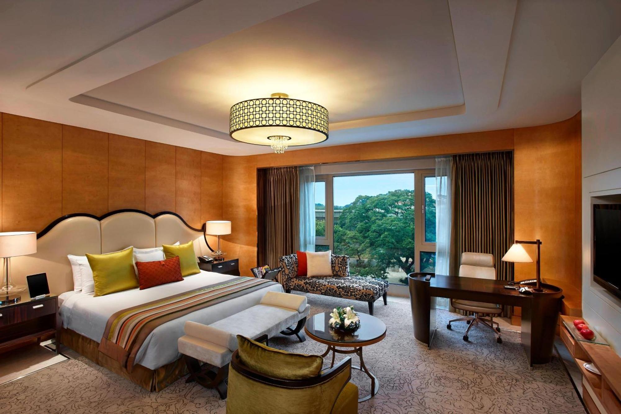 Itc Grand Chola, A Luxury Collection Hotel, Chennai Esterno foto A suite at the hotel